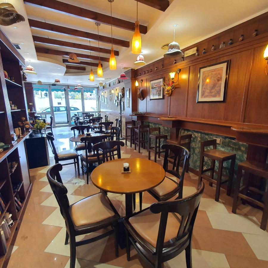 Quick Stop Hotel تيرانا المظهر الخارجي الصورة