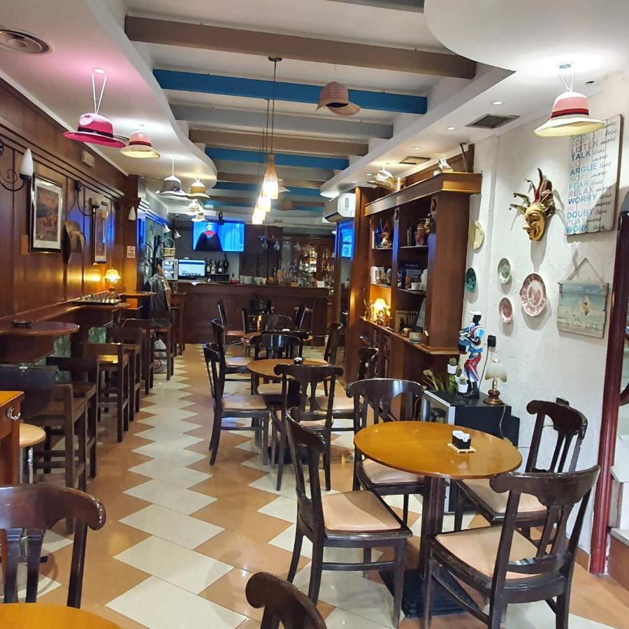 Quick Stop Hotel تيرانا المظهر الخارجي الصورة