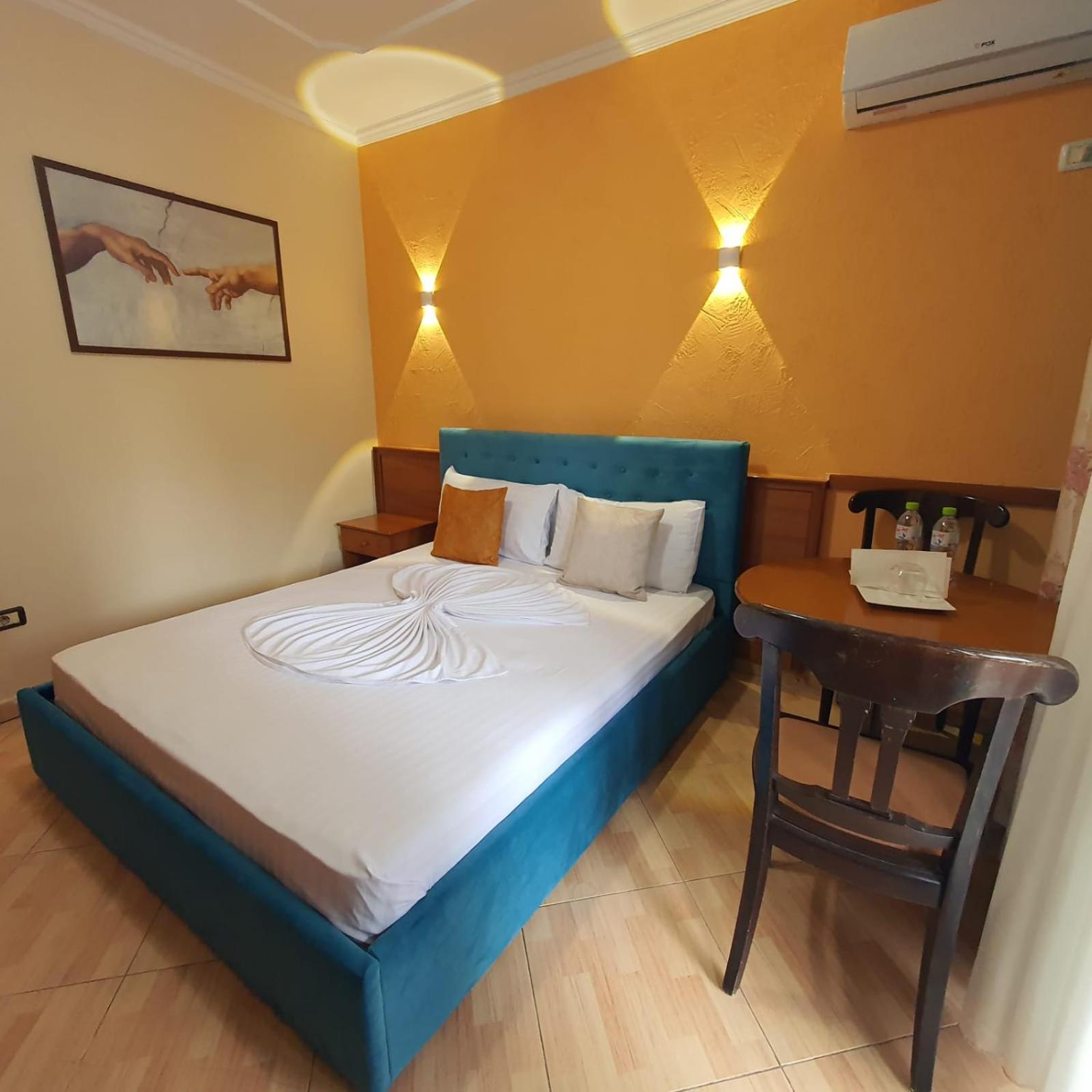 Quick Stop Hotel تيرانا المظهر الخارجي الصورة