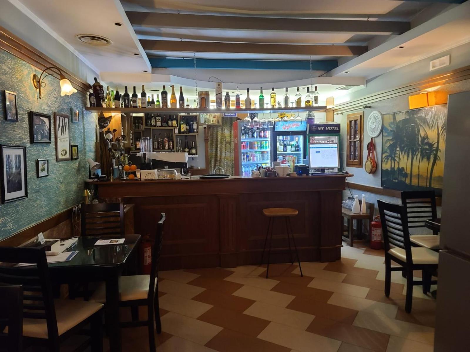 Quick Stop Hotel تيرانا المظهر الخارجي الصورة