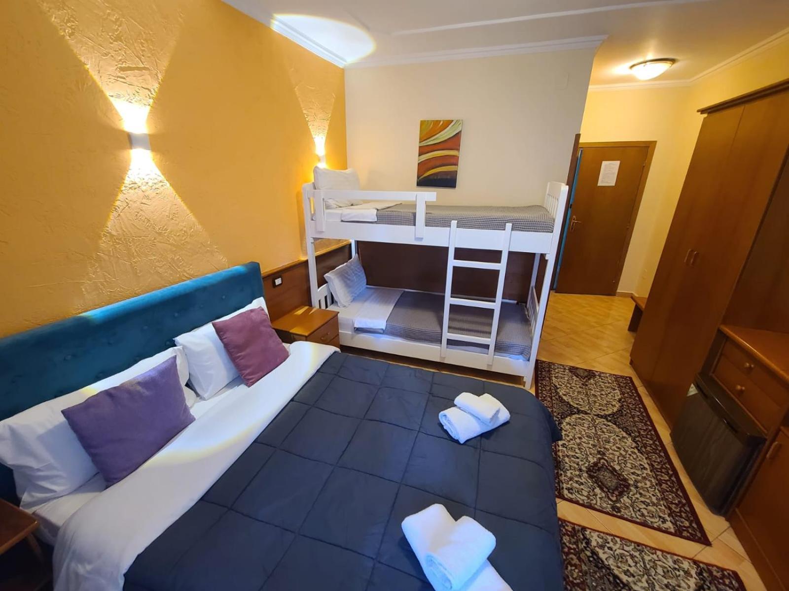 Quick Stop Hotel تيرانا المظهر الخارجي الصورة